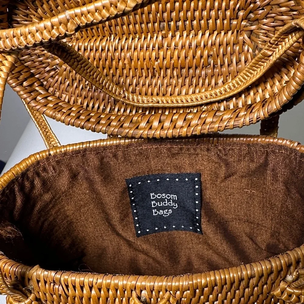 Chic Tan Woven Mini Bag with Black Accent - Picture 13 of 15